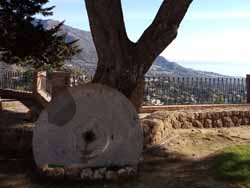 Ancienne meule à grain à Mijas.