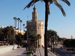 La Torre Del Oro, le long du Guadalquivir, à Séville.