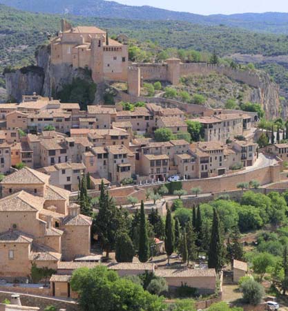 Cité médiévale d'Alquezar au bord du Rio Vero | Cliquer pour agrandir