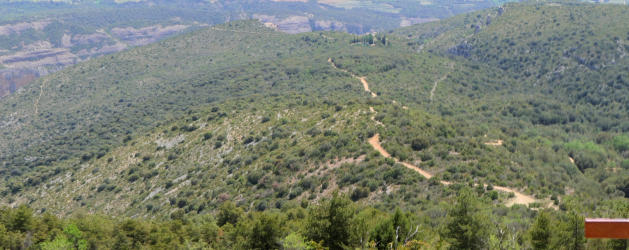 Une vue sur le chemin déjà accompli, Aragon, Espagne. | Cliquer pour agrandir