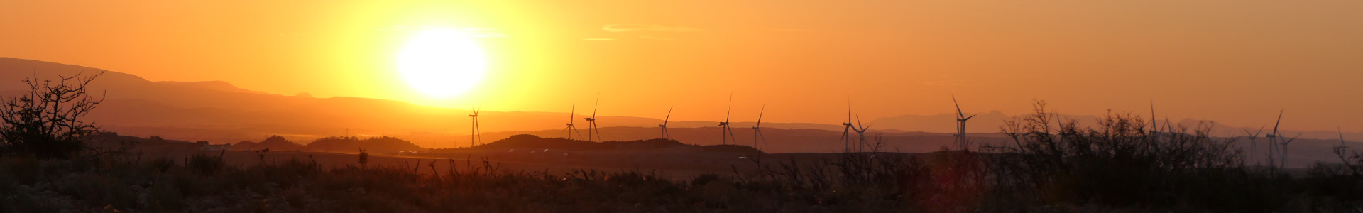 Photo qui montre notre retour vers Roulotte au coucher du soleil, Navarre, Espagne | Cliquer pour agrandir