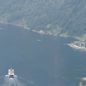 Photo qui montre Le Geiranger fjord, Norvège | Cliquer pour agrandir